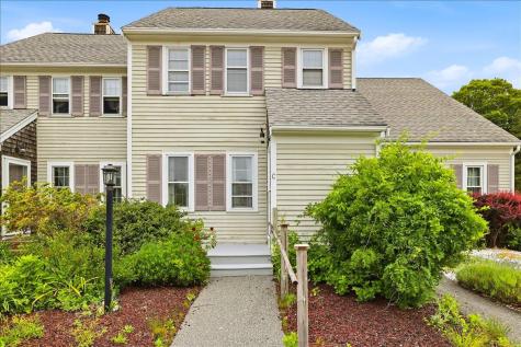 18 Woodview Drive Falmouth MA 02540