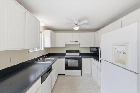 18 Woodview Drive Falmouth MA 02540