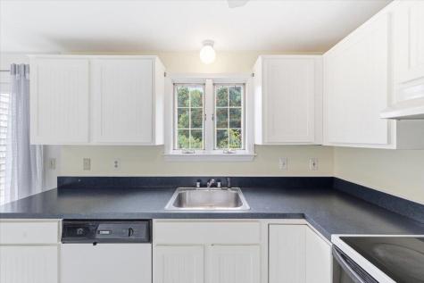18 Woodview Drive Falmouth MA 02540