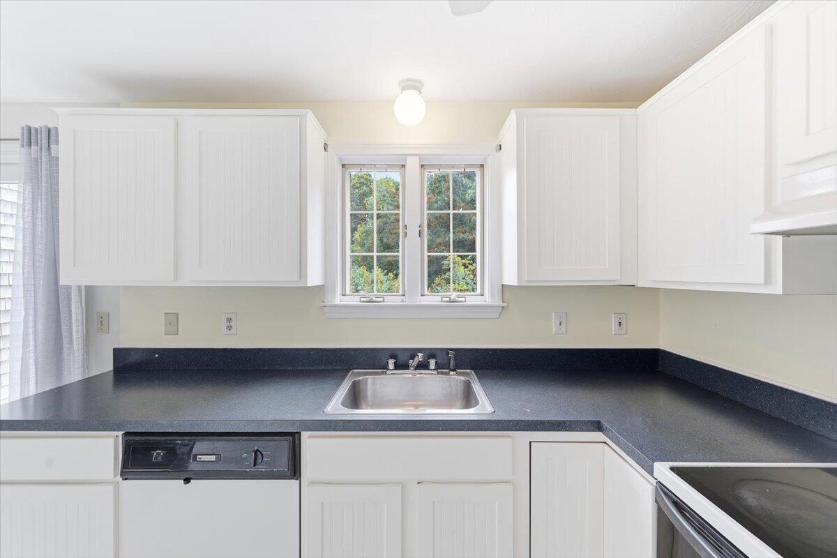 18 Woodview Drive Falmouth MA 02540