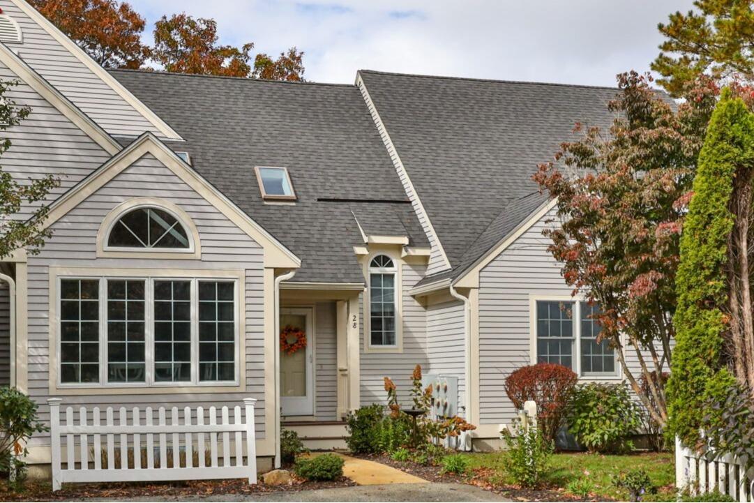 28 Gold Leaf Lane Mashpee MA 02649