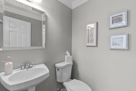 28 Gold Leaf Lane Mashpee MA 02649