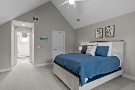 28 Gold Leaf Lane Mashpee MA 02649