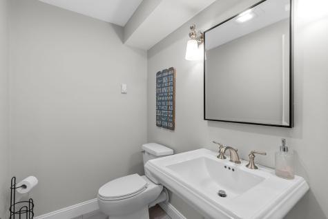 28 Gold Leaf Lane Mashpee MA 02649