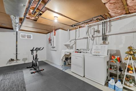 28 Gold Leaf Lane Mashpee MA 02649