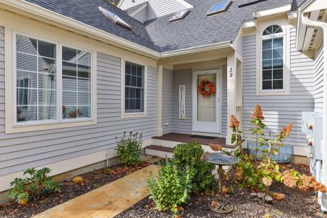 28 Gold Leaf Lane Mashpee MA 02649