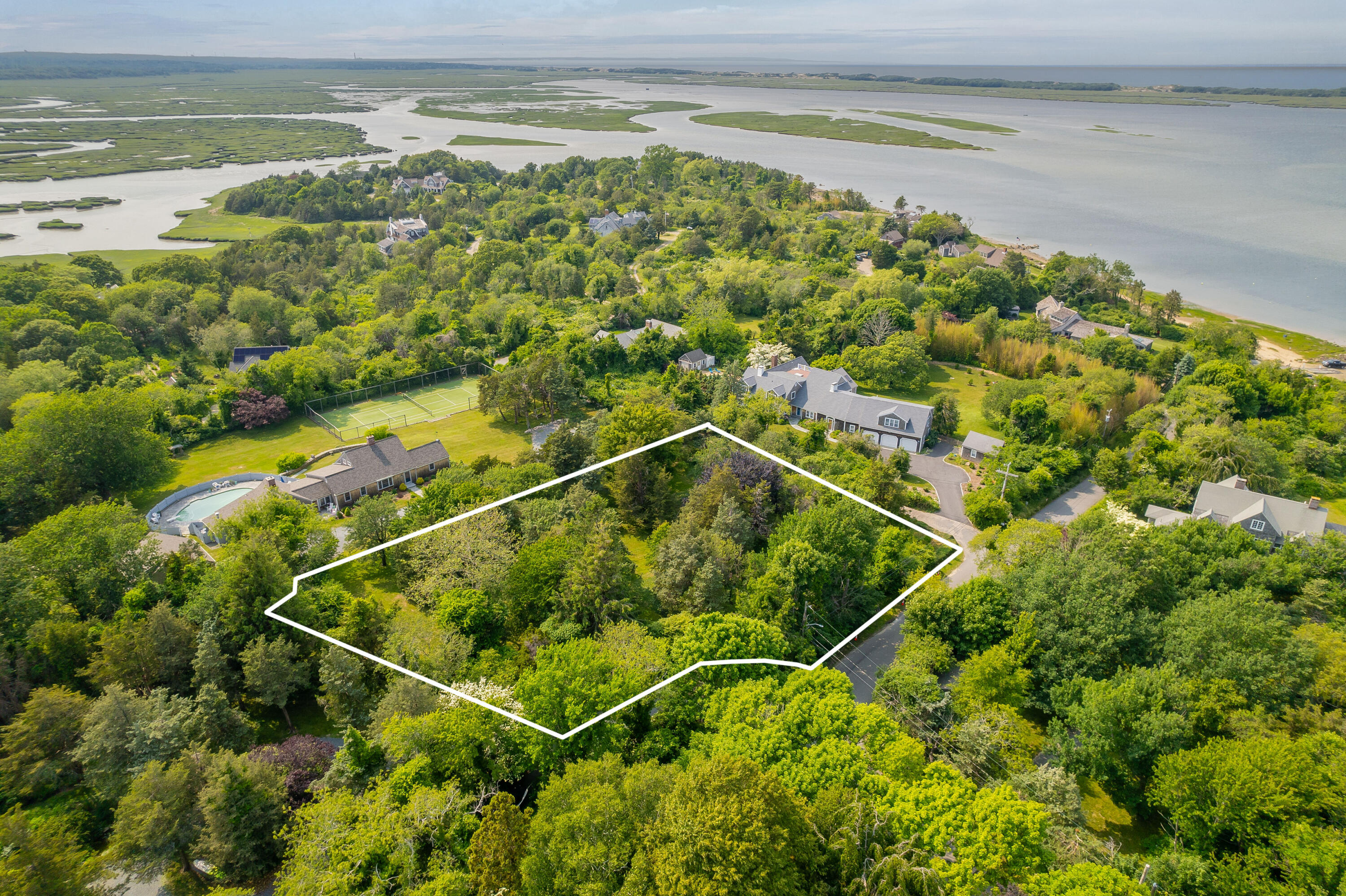 157 Scudder's Lane Barnstable MA 02630