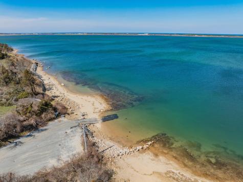 157 Scudder's Lane Barnstable MA 02630