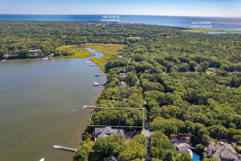 71 Tide Run Mashpee MA 02649