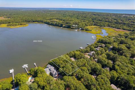 71 Tide Run Mashpee MA 02649