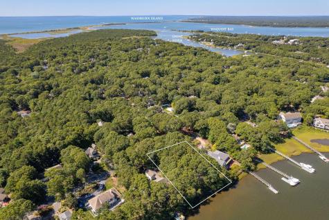 71 Tide Run Mashpee MA 02649