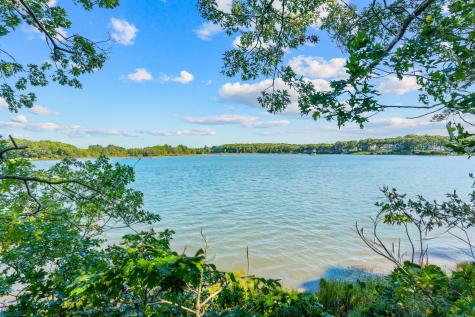 71 Tide Run Mashpee MA 02649