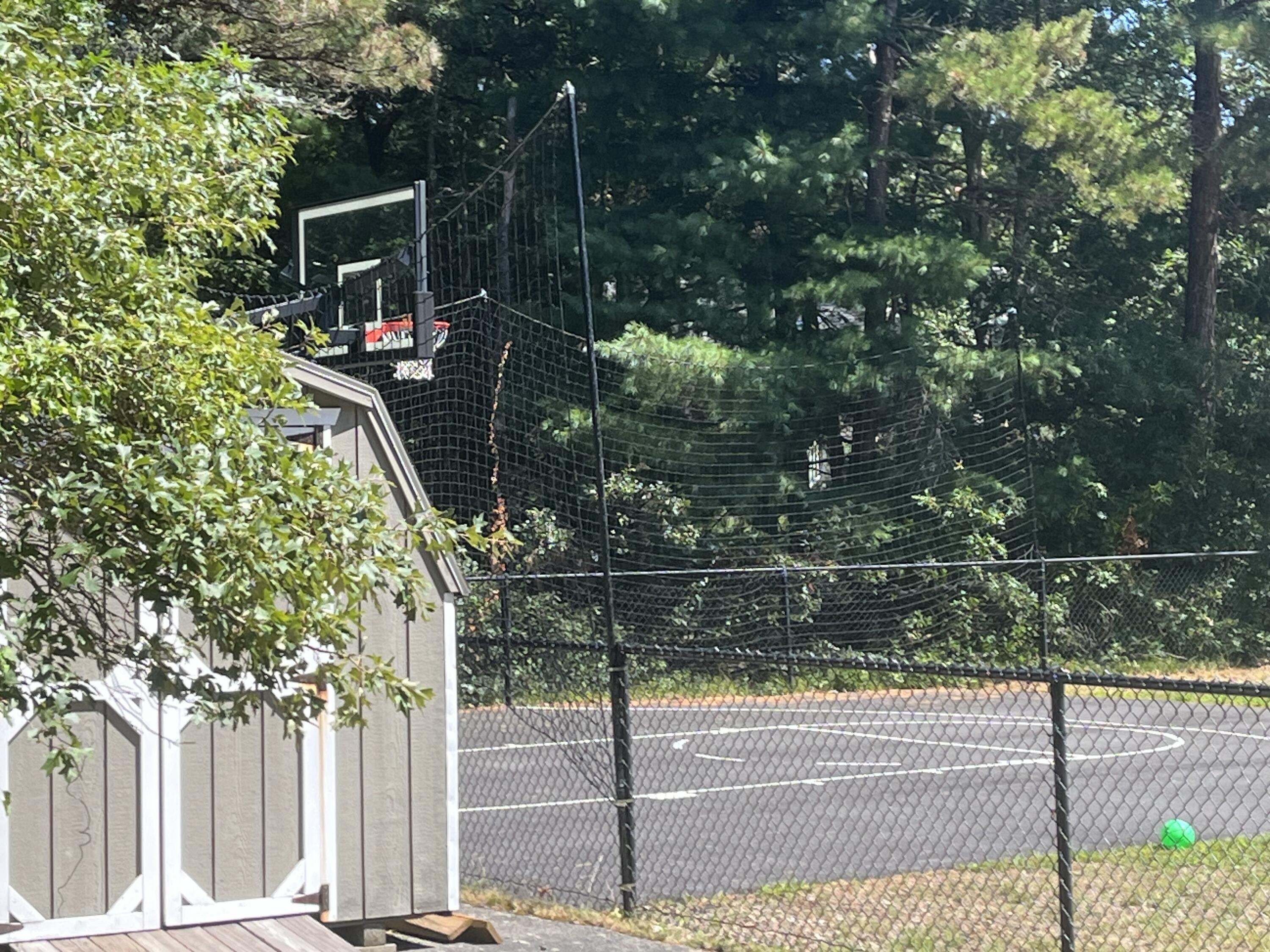 10 Shadbush Circle Mashpee MA 02649