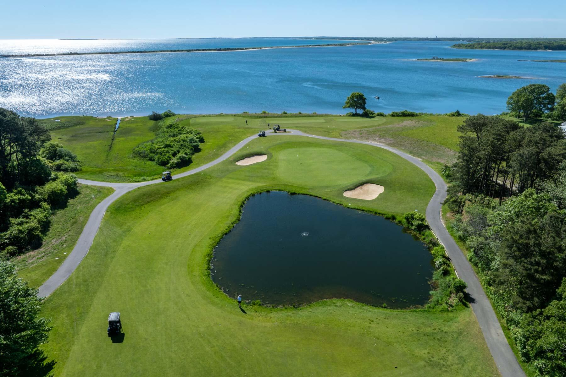 7 Overview Lane Oak Bluffs MA 02557