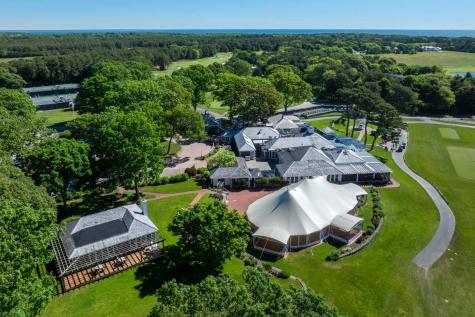 7 Overview Lane Oak Bluffs MA 02557