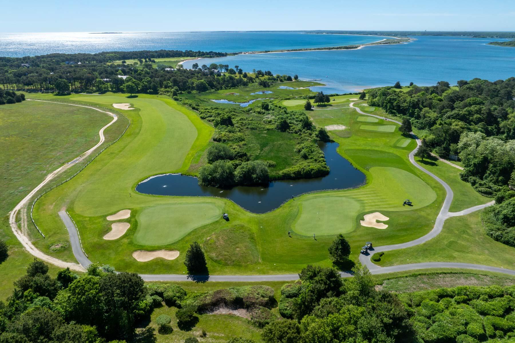 7 Overview Lane Oak Bluffs MA 02557