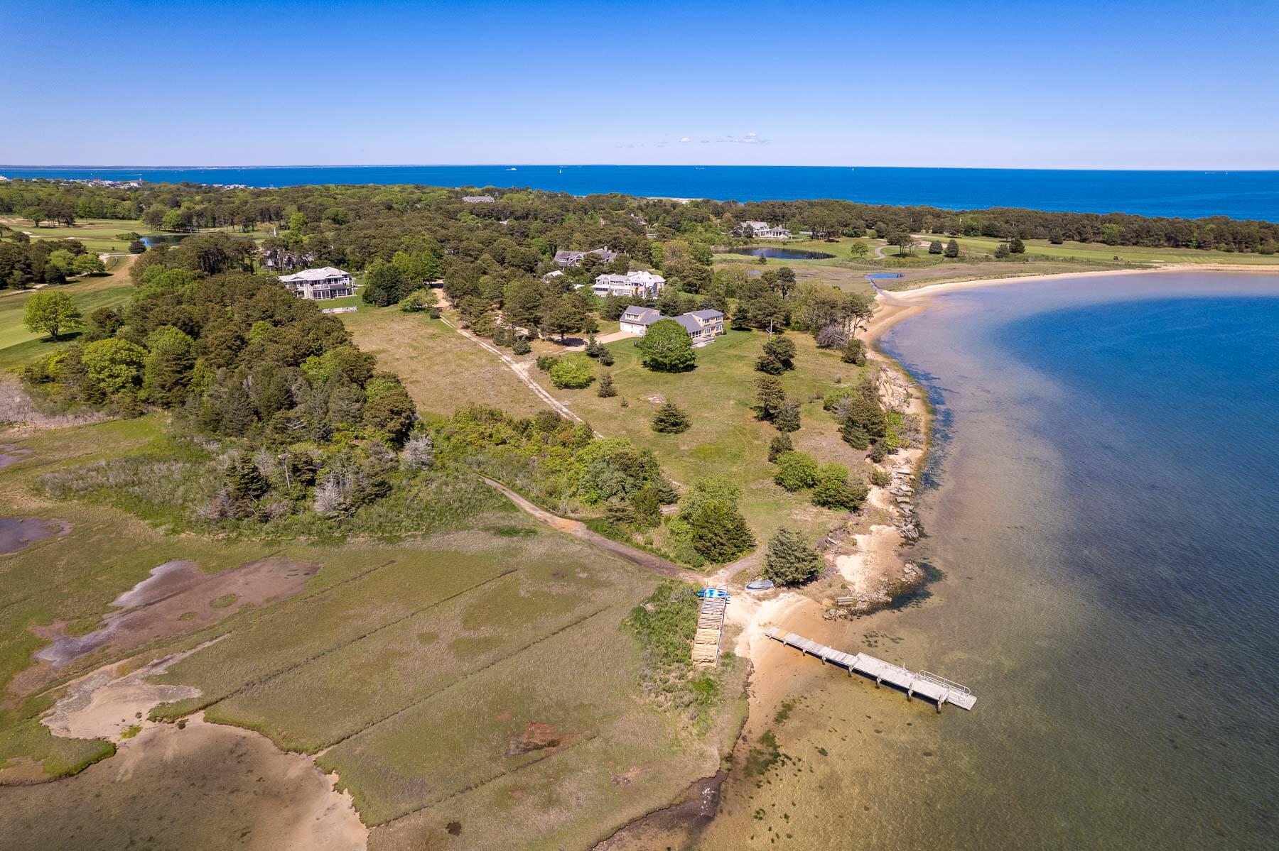 7 Overview Lane Oak Bluffs MA 02557