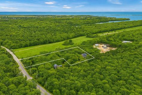 114 Meetinghouse Way Edgartown MA 02539
