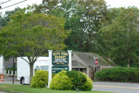 6 Thomas Court Dennis MA 02638