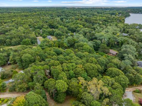 140 Philips Lane Eastham MA 02642
