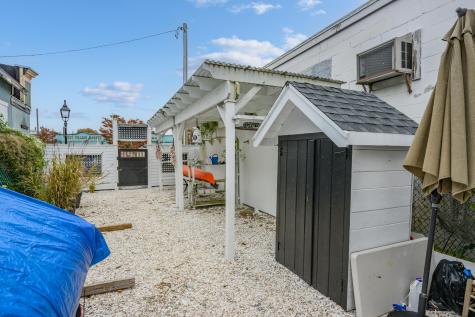 218 Onset Avenue Wareham MA 02558
