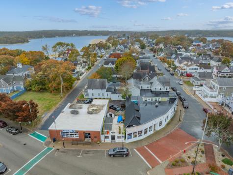 218 Onset Avenue Wareham MA 02558