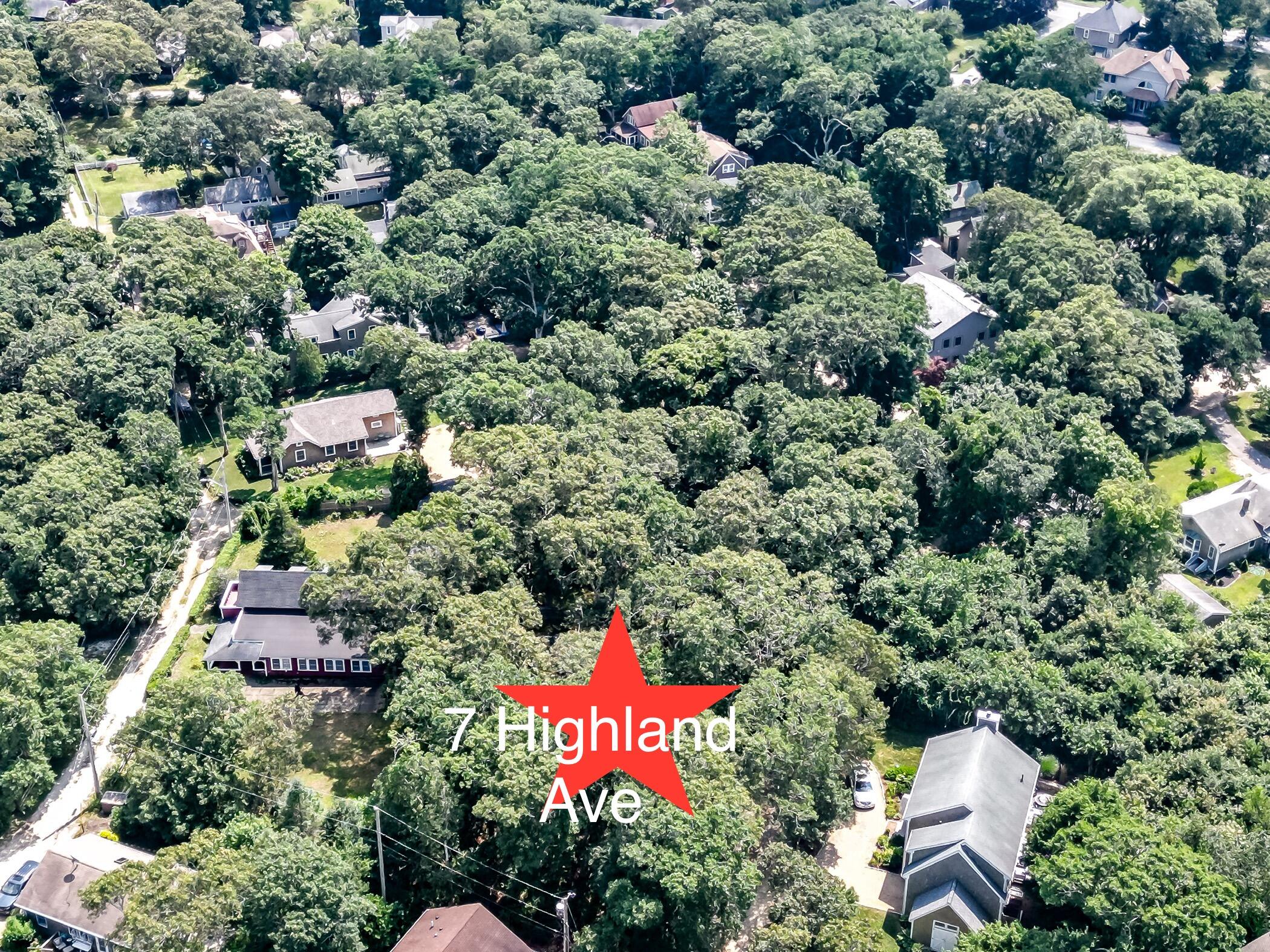 7 Highland Avenue Oak Bluffs MA 02557