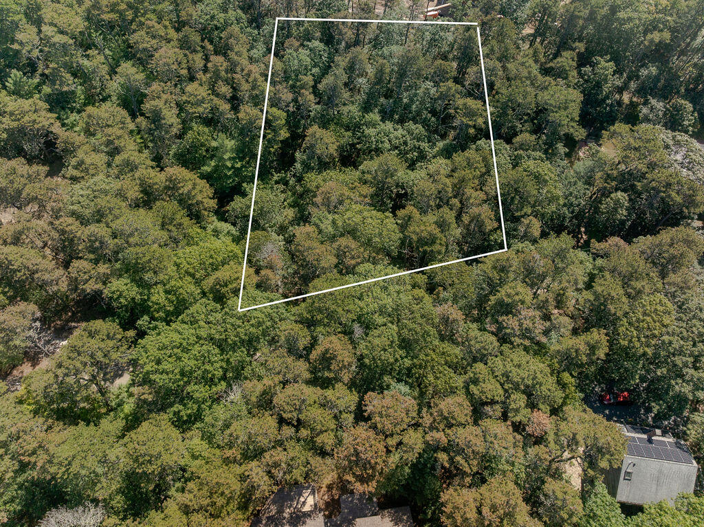 40 Old Long Pond Road Wellfleet MA 02667