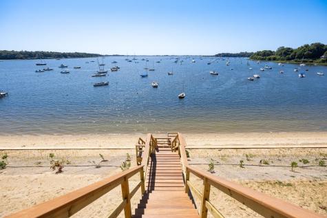 135 Putnam Avenue Barnstable MA 02635