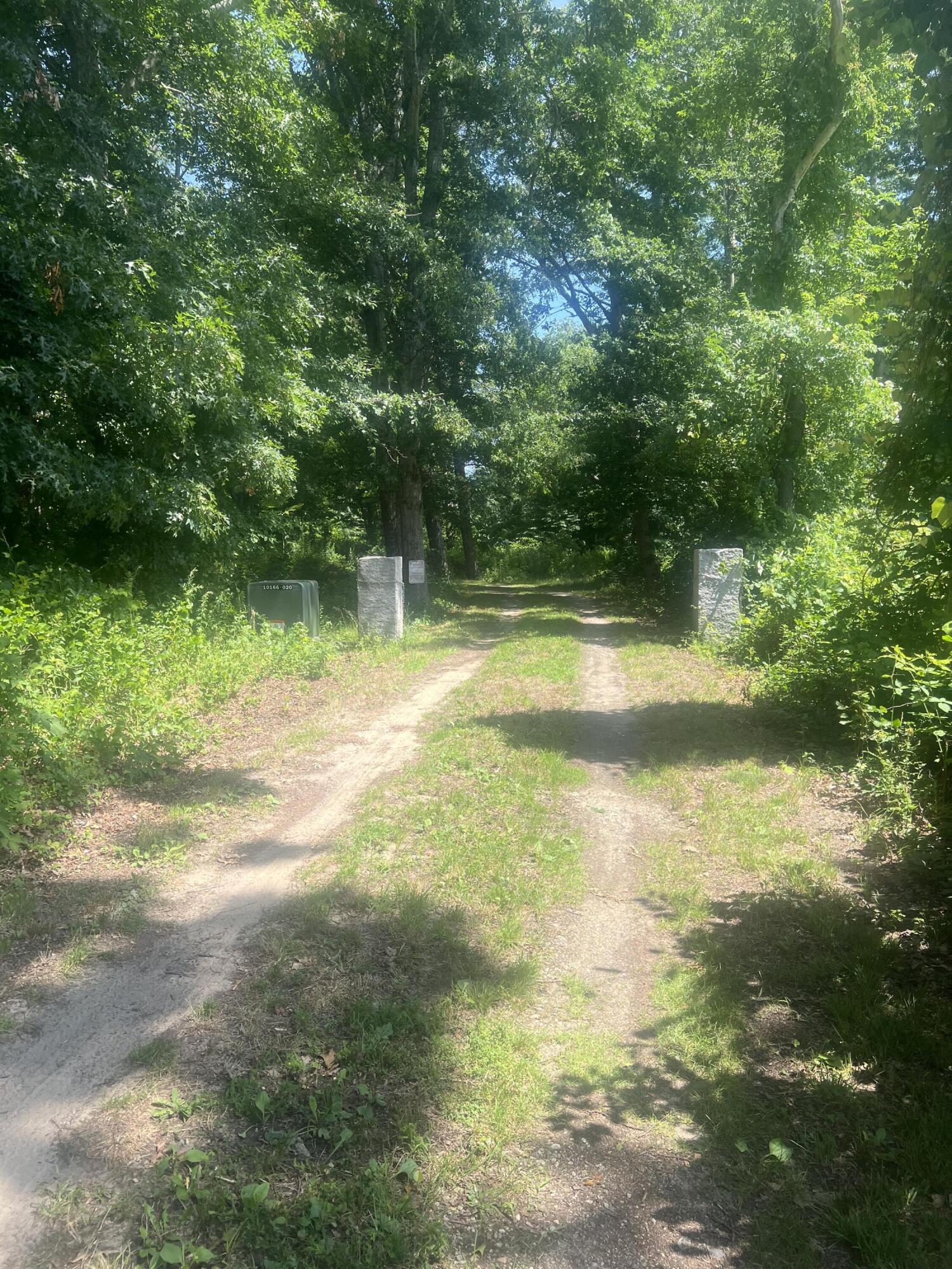 11 Freeman Lane Sagamore MA 02561