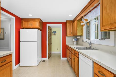 7 Dolphin Way Dennis MA 02638