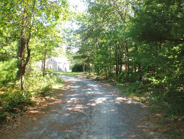 29 Pine Road Cotuit MA 02635