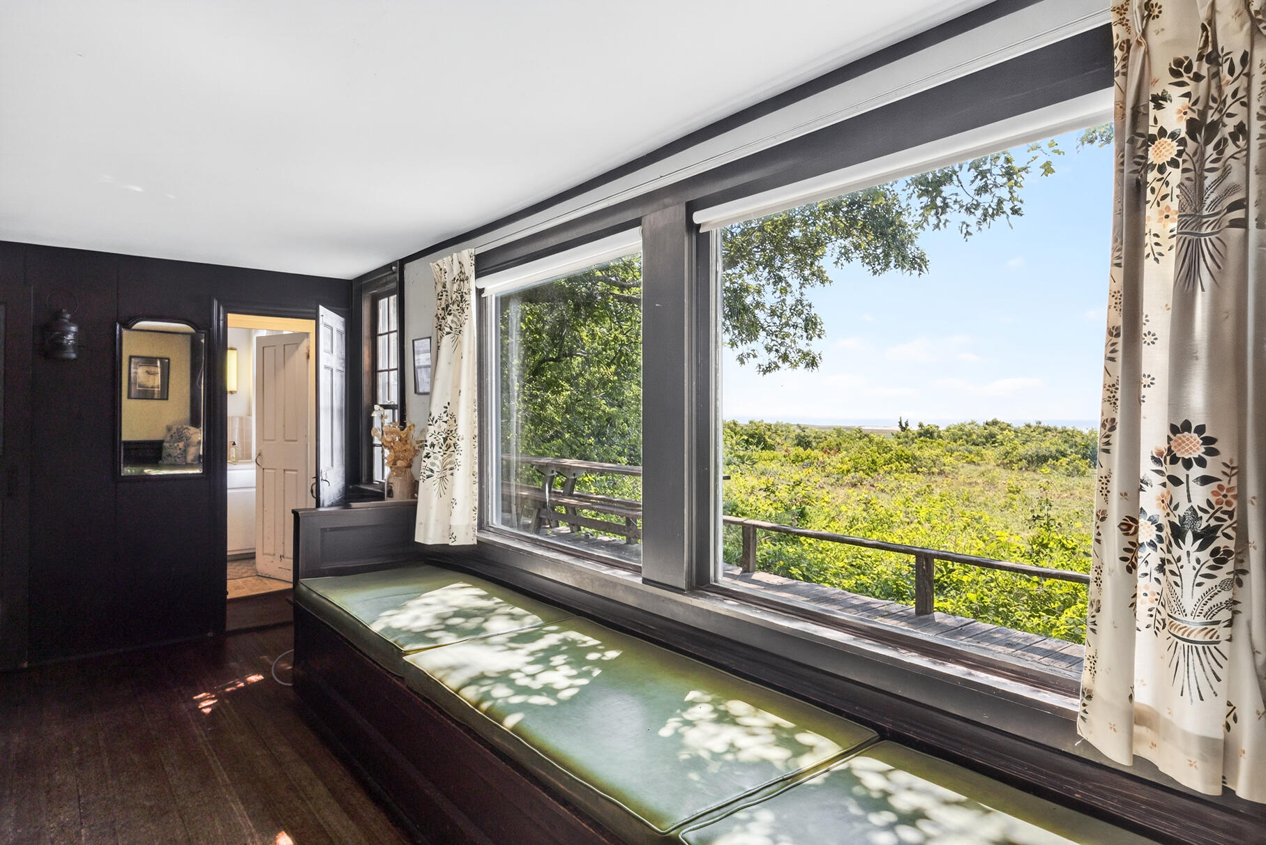 10 Cartway Eastham MA 02642