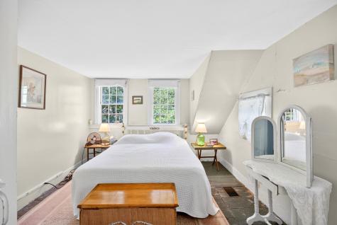 10 Cartway Eastham MA 02642