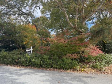 26 Bob-o-link Lane West Yarmouth MA 02673