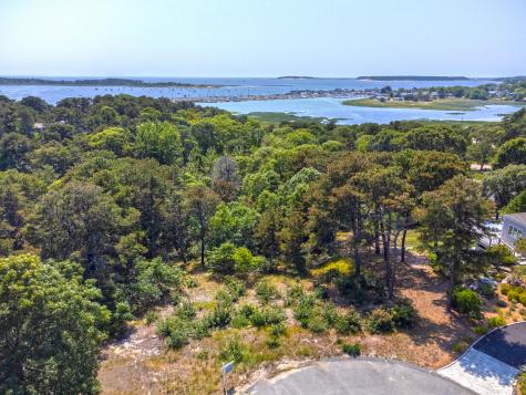 30 Harbor View Circle Wellfleet MA 02667