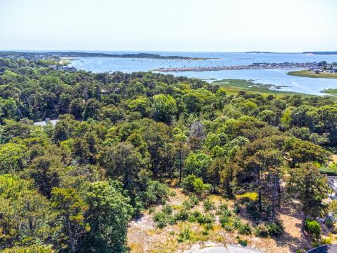 30 Harbor View Circle Wellfleet MA 02667