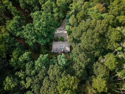 72 Benjamin Nyes Lane North Falmouth MA 02556