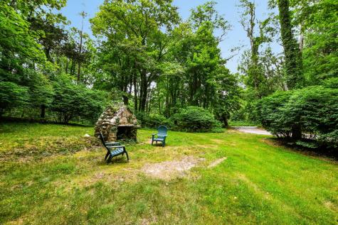 72 Benjamin Nyes Lane North Falmouth MA 02556