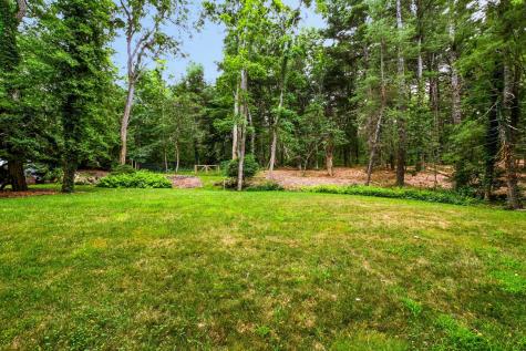 72 Benjamin Nyes Lane North Falmouth MA 02556