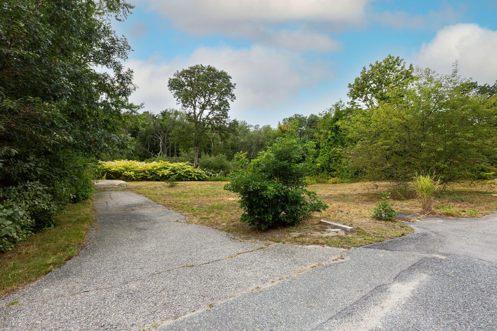 24 Indian Trail MA 02639