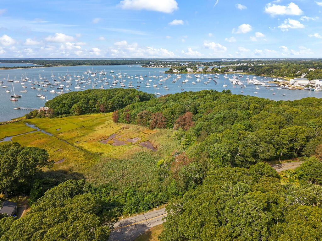 115 Red Brook Harbor Road Cataumet MA 02534