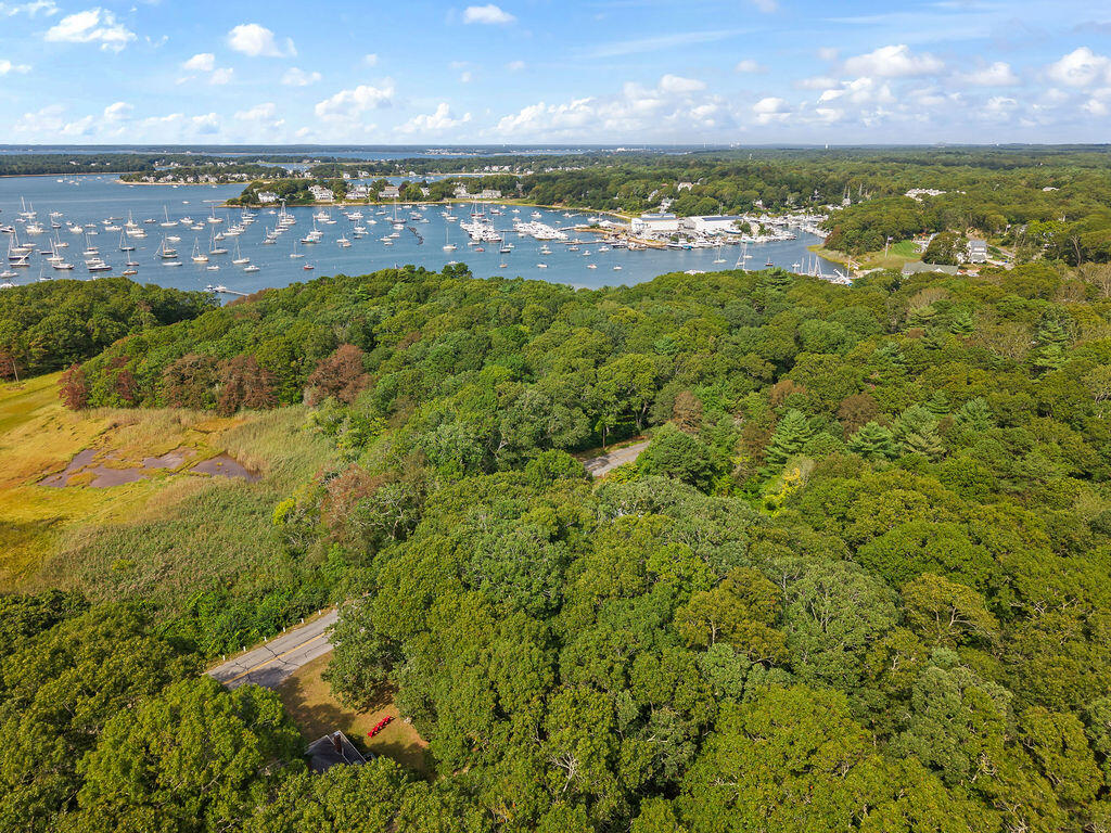 115 Red Brook Harbor Road Cataumet MA 02534