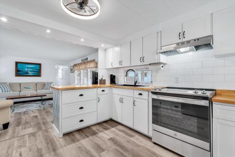 310 Old Chatham Road Dennis MA 02660
