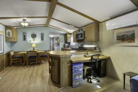 2 5th Avenue Bourne MA 02532