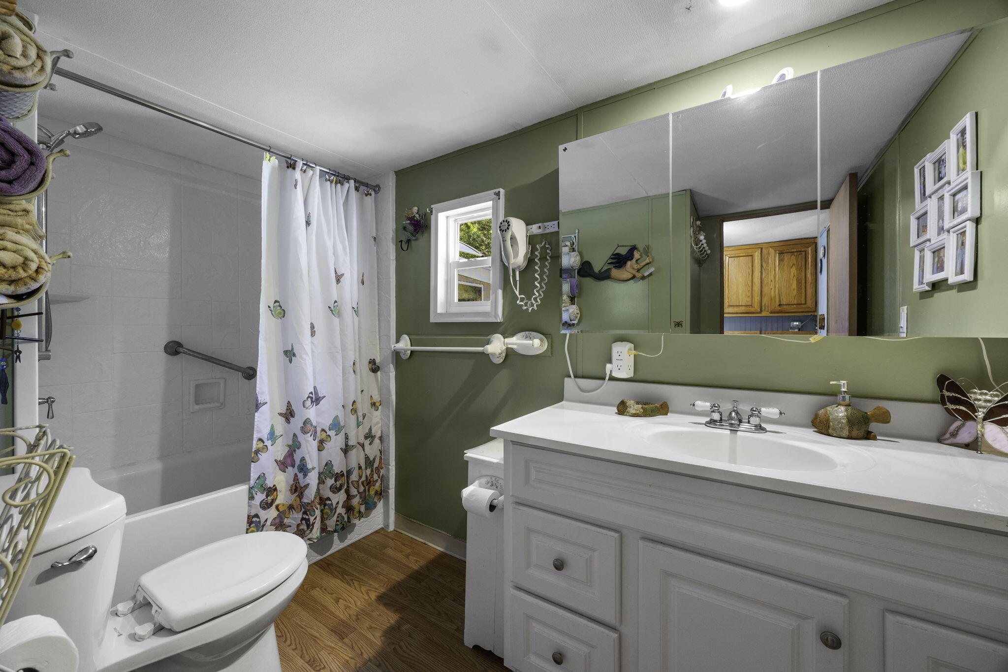 2 5th Avenue Bourne MA 02532