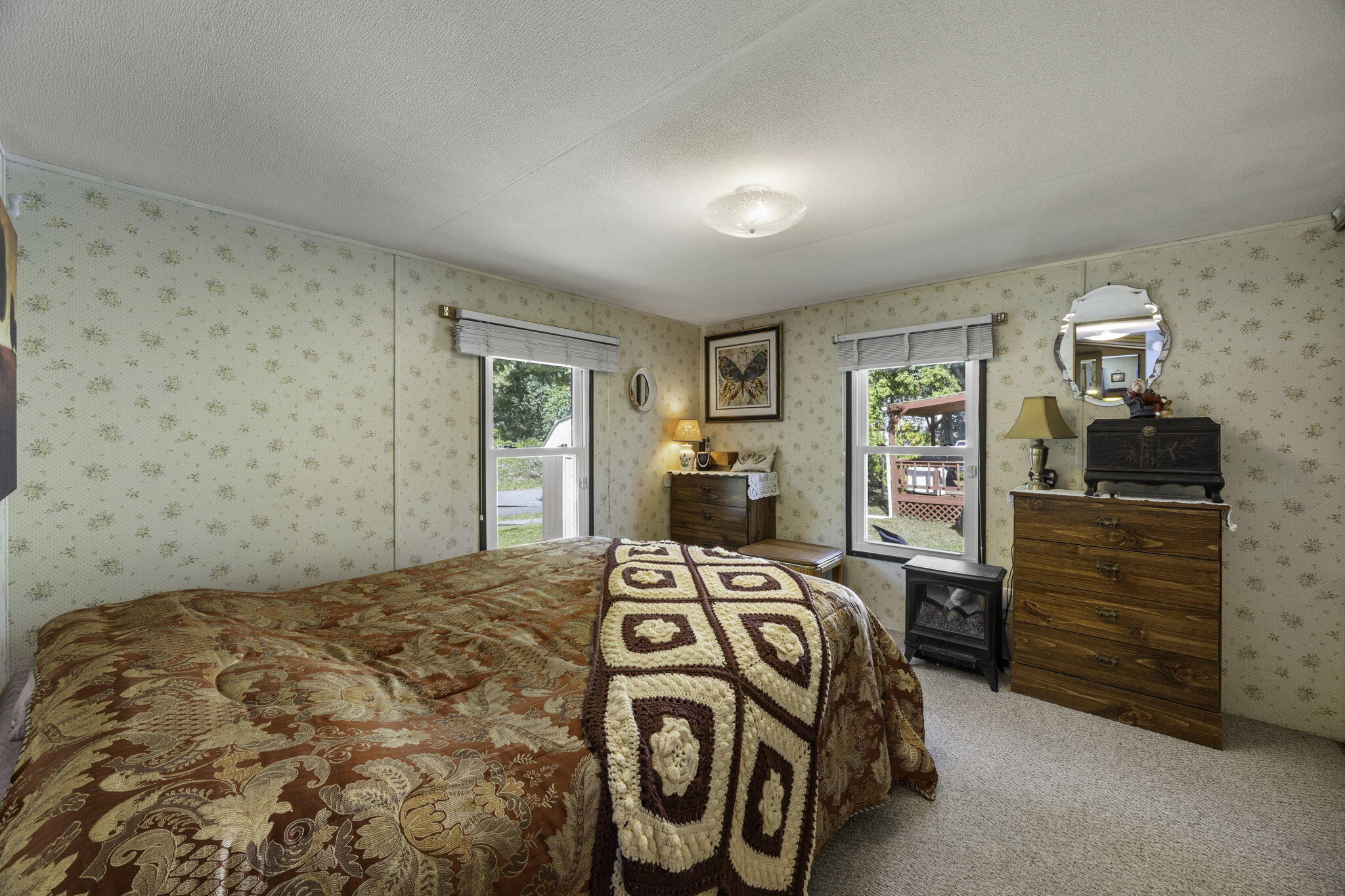 2 5th Avenue Bourne MA 02532