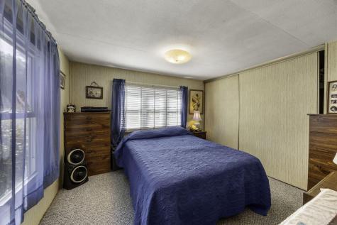 2 5th Avenue Bourne MA 02532