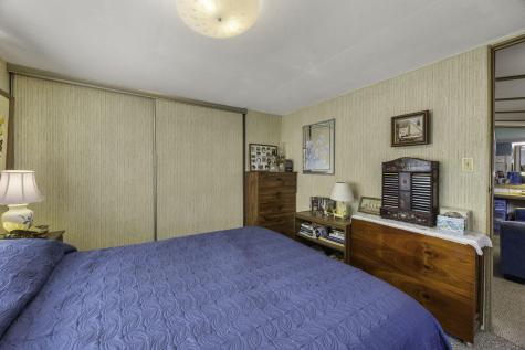 2 5th Avenue Bourne MA 02532