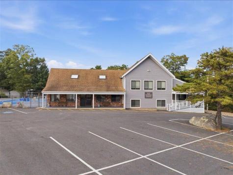 32-6 S Mdw Village Carver MA 02330